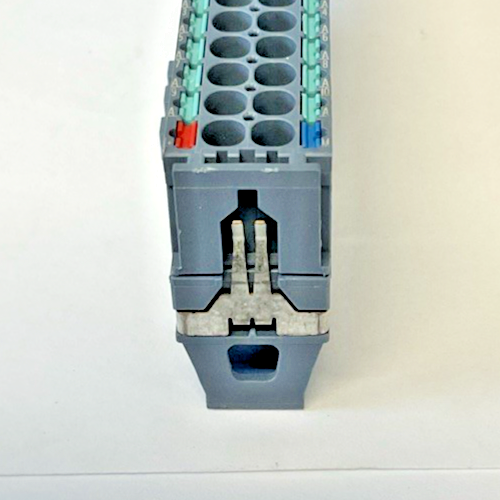 SIEMENS 6ES7 193-6BP20-0BA0 DIGITAL BASE MODULE ***LOTOF10****