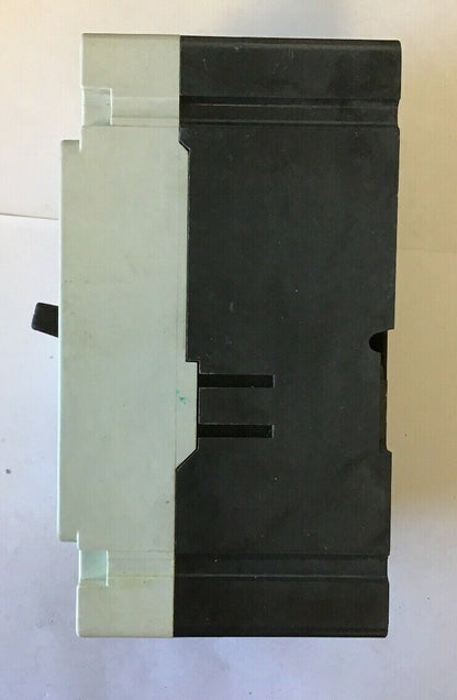 WESTINGHOUSE HMCP007C0C B CIRCUIT PROTECTOR  SER.C 7AMP 3POLE 600VAC-250VDC