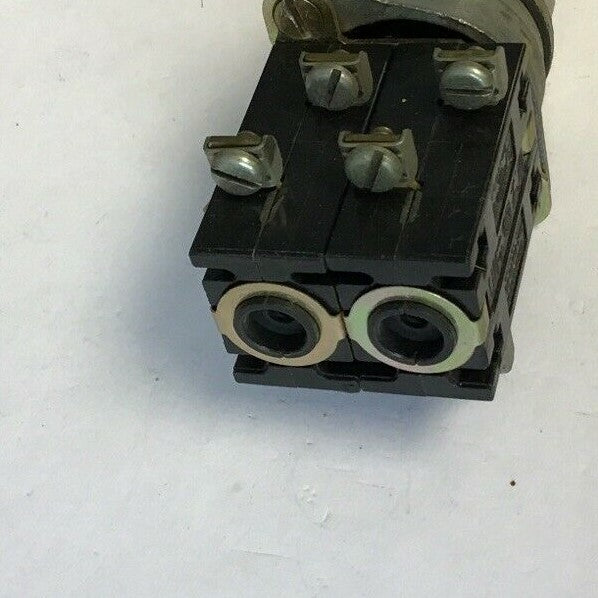 GENERAL ELECTRIC CR2940YS203A1 SELECTOR SWITCH 600VAC