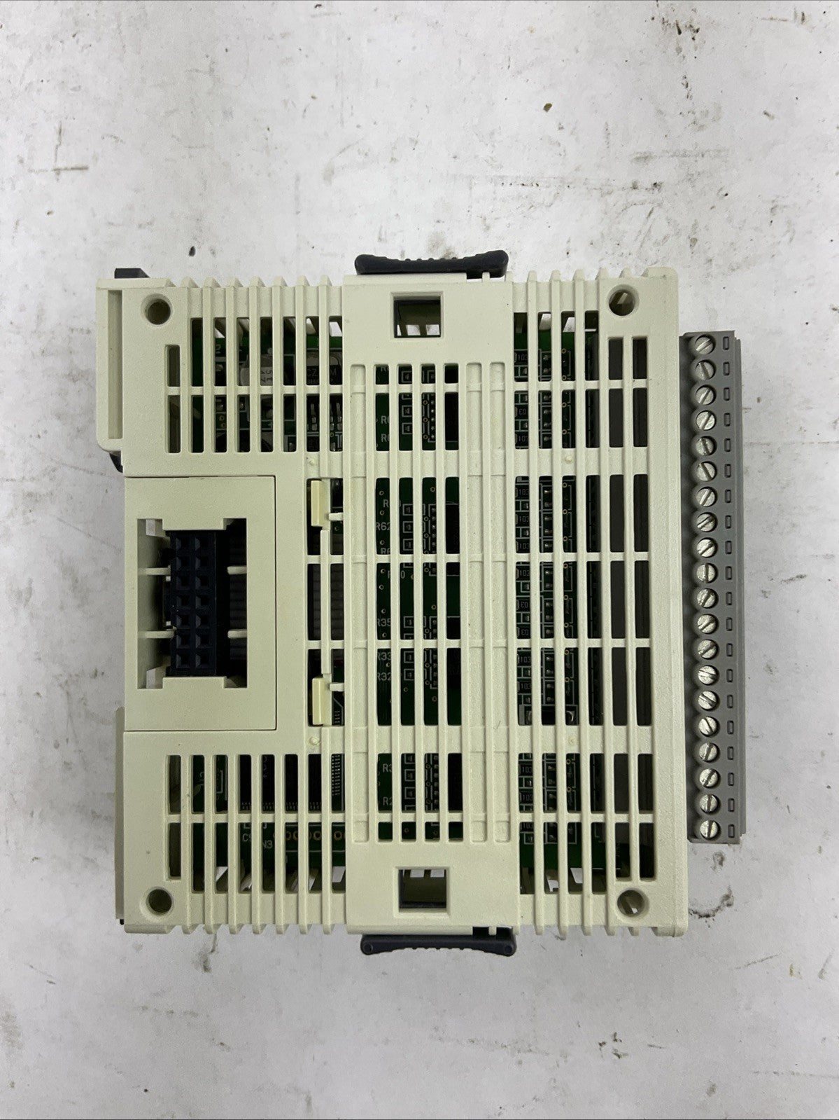 AUTOMATIONDIRECT C0-16TD1 OUTPUT MODULE 5-27VDC 0.1A/pt