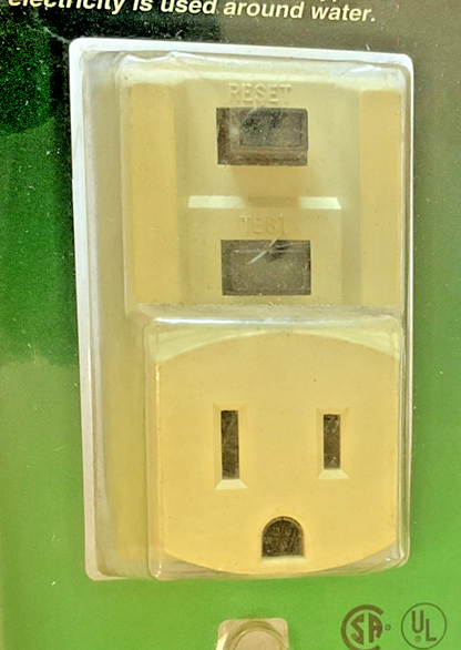 SHOCKSHIELD 90033 GFCI PLUG W/ SURGE PROTECTION 120V 15A