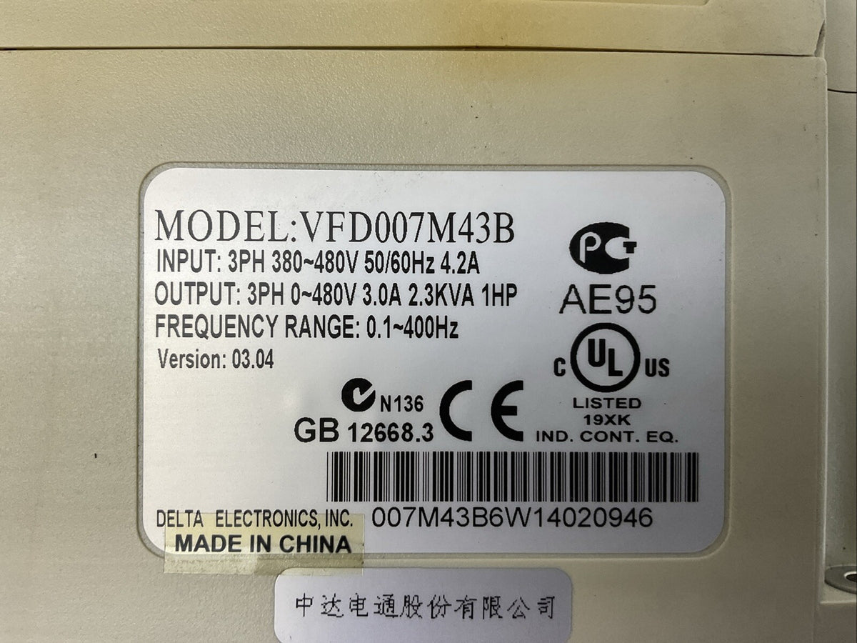 DELTA VFD007M43B AC DRIVE 0.75kW OUTPUT 3PH 0-480VAC 3A 2.3KVA 1HP