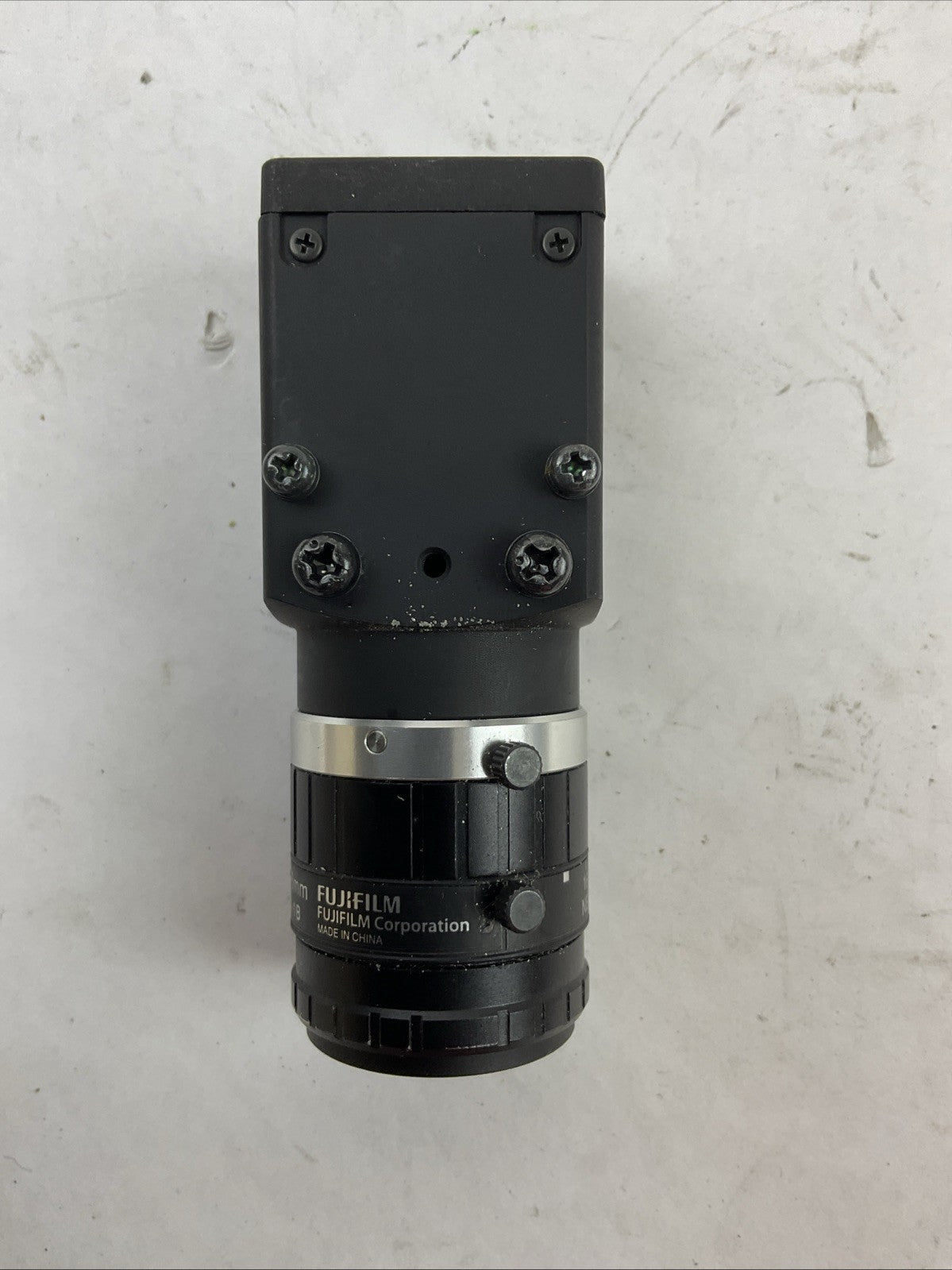 KEYENCE XG035C VGA COLOR CAMERA FUJIFILM FUJINON HF16HA-1B 1:1.4/16mm LENS