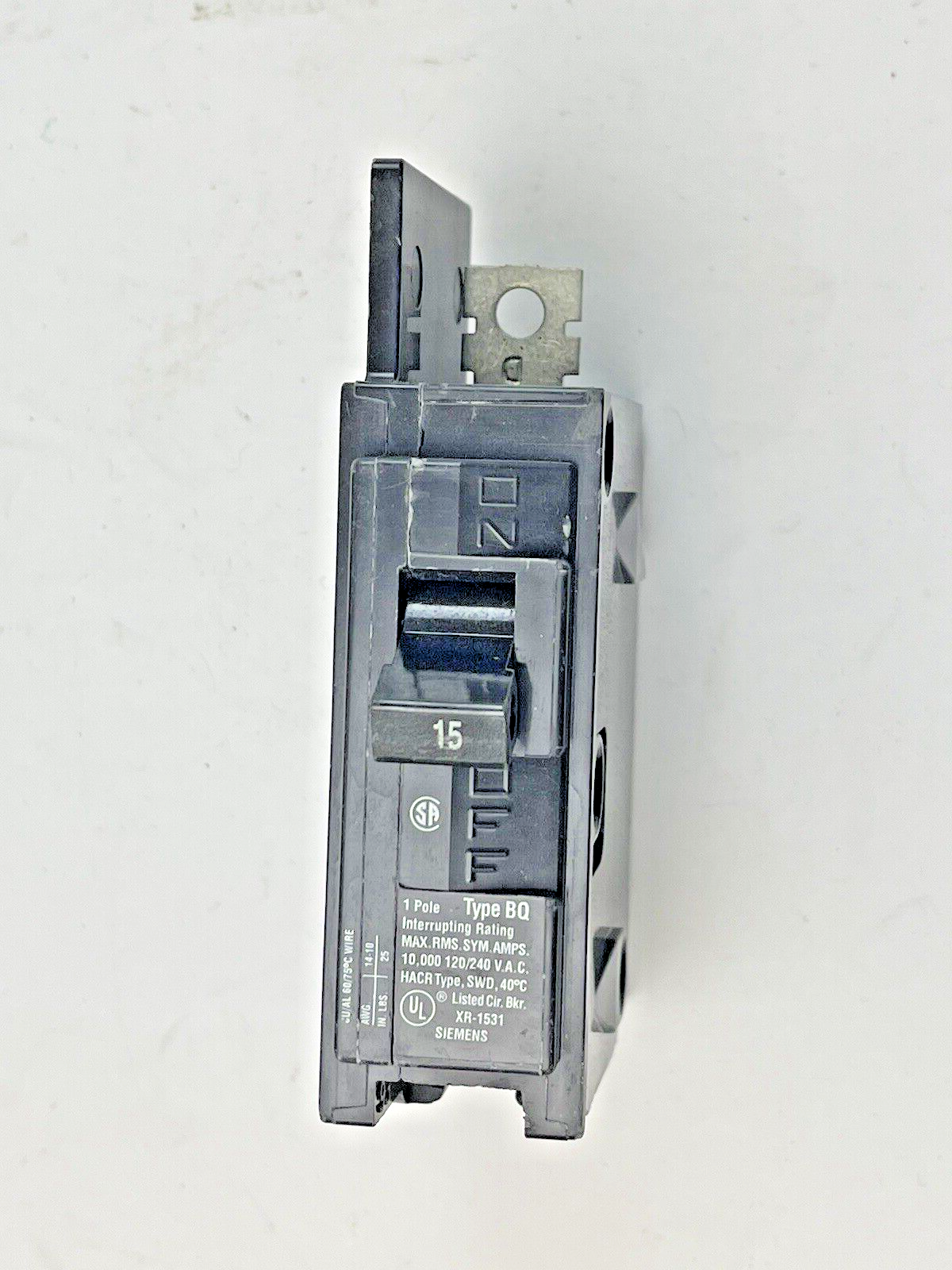 SIEMENS **BOX OF 12** - BQ1B015 - CIRCUIT BREAKERS - 15A/1POLE/240VAC - NEW