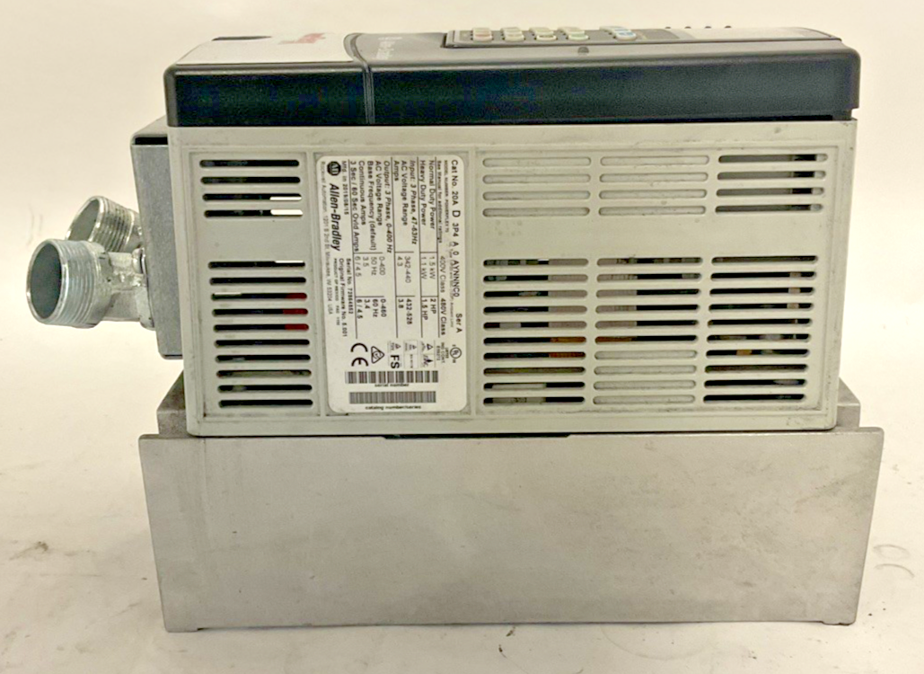 ALLEN BRADLEY 20AD3P4A0AYNNNC0 AC DRIVE POWER FLEX 70 SER A FW 5.001 2HP 3.8A