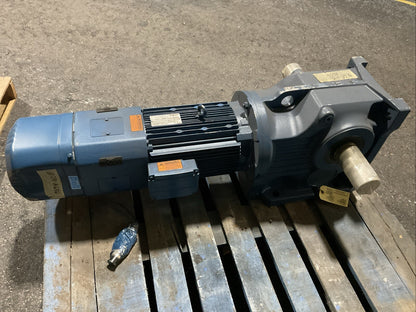 SEW-EURODRIVE K97 DRE132M4BE11HR/AV1H GEAR MOTOR HZ 60 rpm 1755 V266/460Y