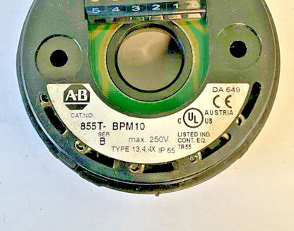 ALLEN BRADLEY 855T-BPM10 MOUNTING BASE SER.B 250V