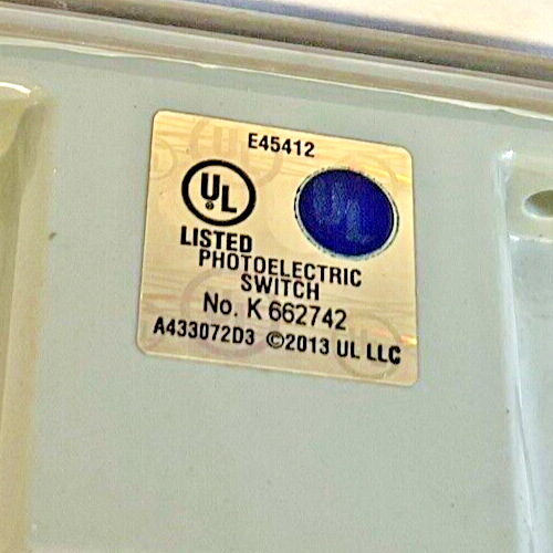AREA LIGHTING RESEARCH MODEL PT-15 PHOTOELECTRIC SWITCH 120VAC 50/60HZ