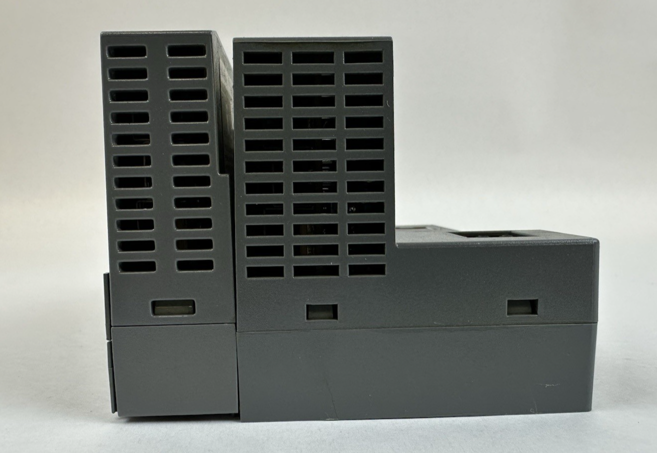 ALLEN-BRADLEY 1734-AENTR Ser. A FW 3.010 NETWORK ADAPTER MODULE POINT I/O 24 VDC