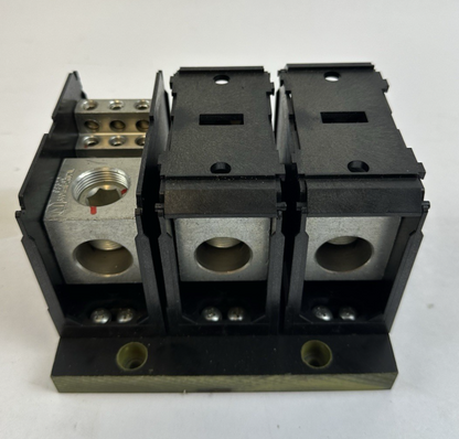 SQUARE D 9080-LBFA369136 3P 335A 600V POWER DISTRIBUTION BLOCK
