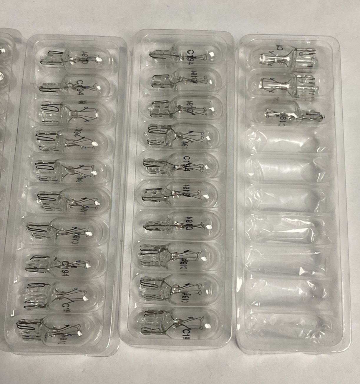 CEC 194 MINI BULBS CLEAR BULB  **43 BULBS IN LOT**
