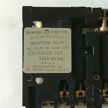 GENERAL ELECTRIC CR122A25702 INDUSTRIAL RELAY 200VAC 10A SER.A 115V 60HZ