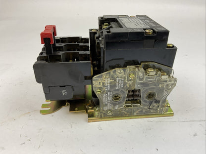 SQUARE D 8536SBG2 SIZE 0 STARTER 600VAC 5HP B7.70 HEATERS 31041-400-42 COIL 120V