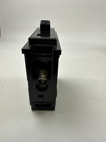 CHALLENGER CBB1015 CIRCUIT BREAKER 15AMP 1POLE 120/240VAC (LOT OF 10)