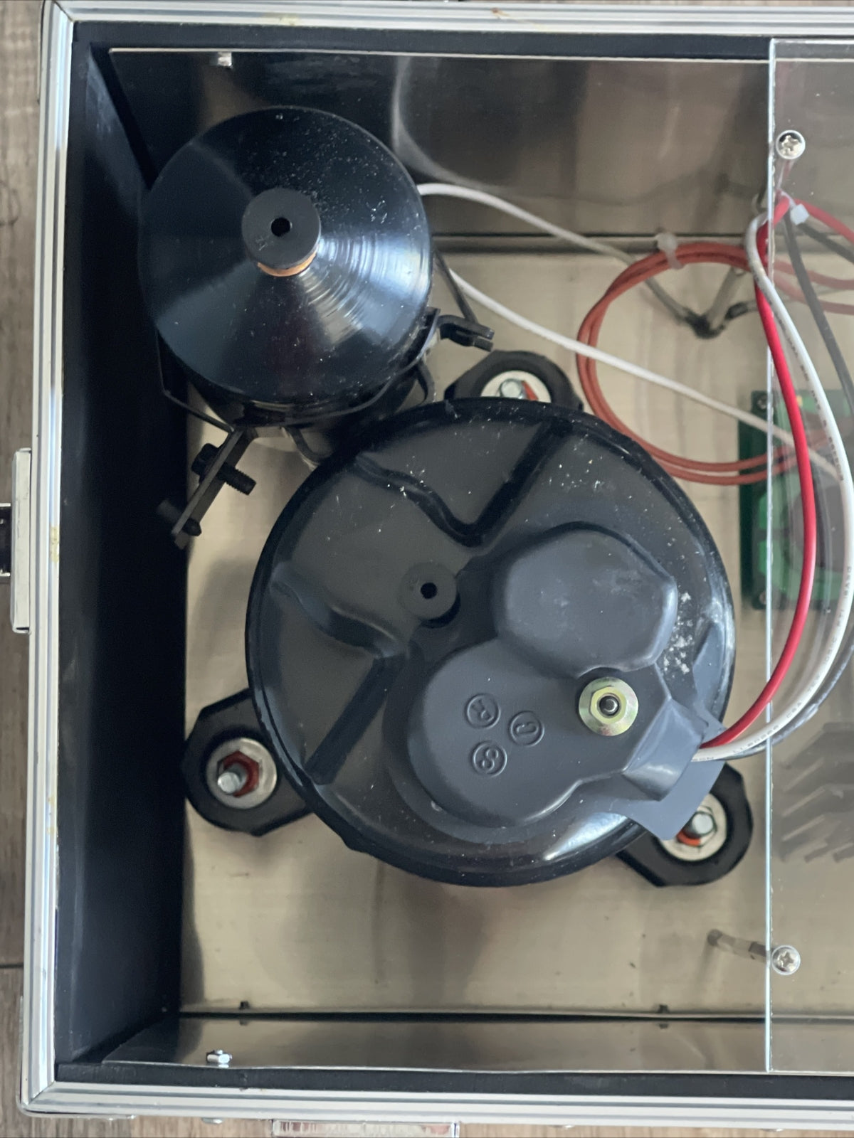 FUJITSU THREE PHASE AC INDUCTION COMPRESSOR SPACE VECTOR PWM CONTROL DEMONSTRATI