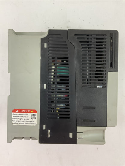 ALLEN BRADLEY 25B-D010N114 AC DRIVE FRN 5.001 SER A OUTPUT 0-460VAC