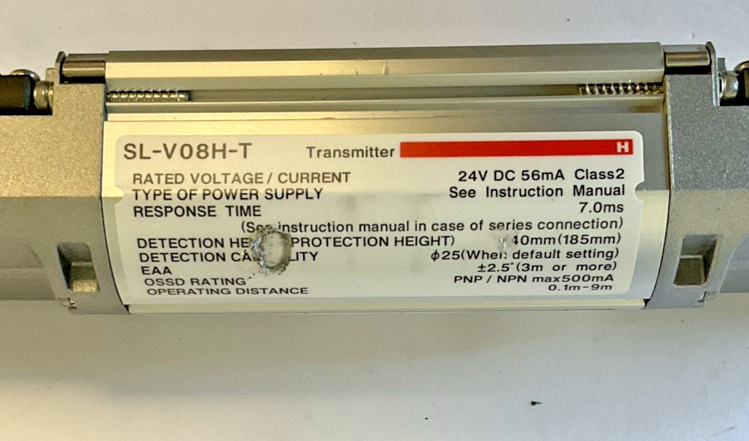 KEYENCE SL-V0H-T / SL-V08H-R  TRANSMITTER AND  RECIEVER 24VDC WITH CABLES