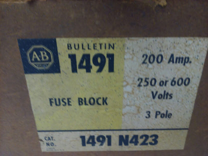 ALLEN BRADLEY 1491-N423 FUSE BLOCK,200AMP, 250 OR 600V, 3P,W/ X-123968, 1491N423
