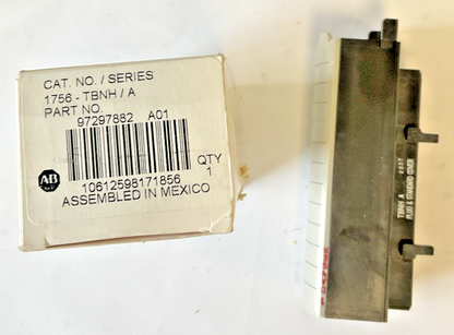 ALLEN BRADLEY 1756-TBNH/A PLUG AND STANDARD COVER. SER. A