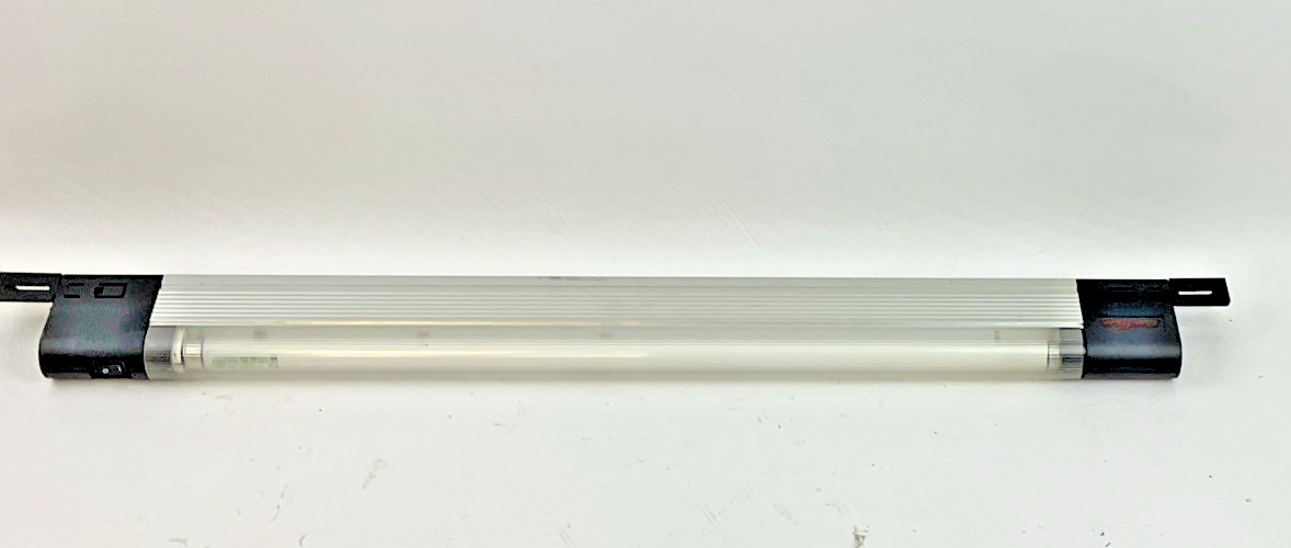 HOFFMAN LF120V28 INDUSTRIAL CONTROL PANEL/ENCLOSURE LIGHT 115VAC