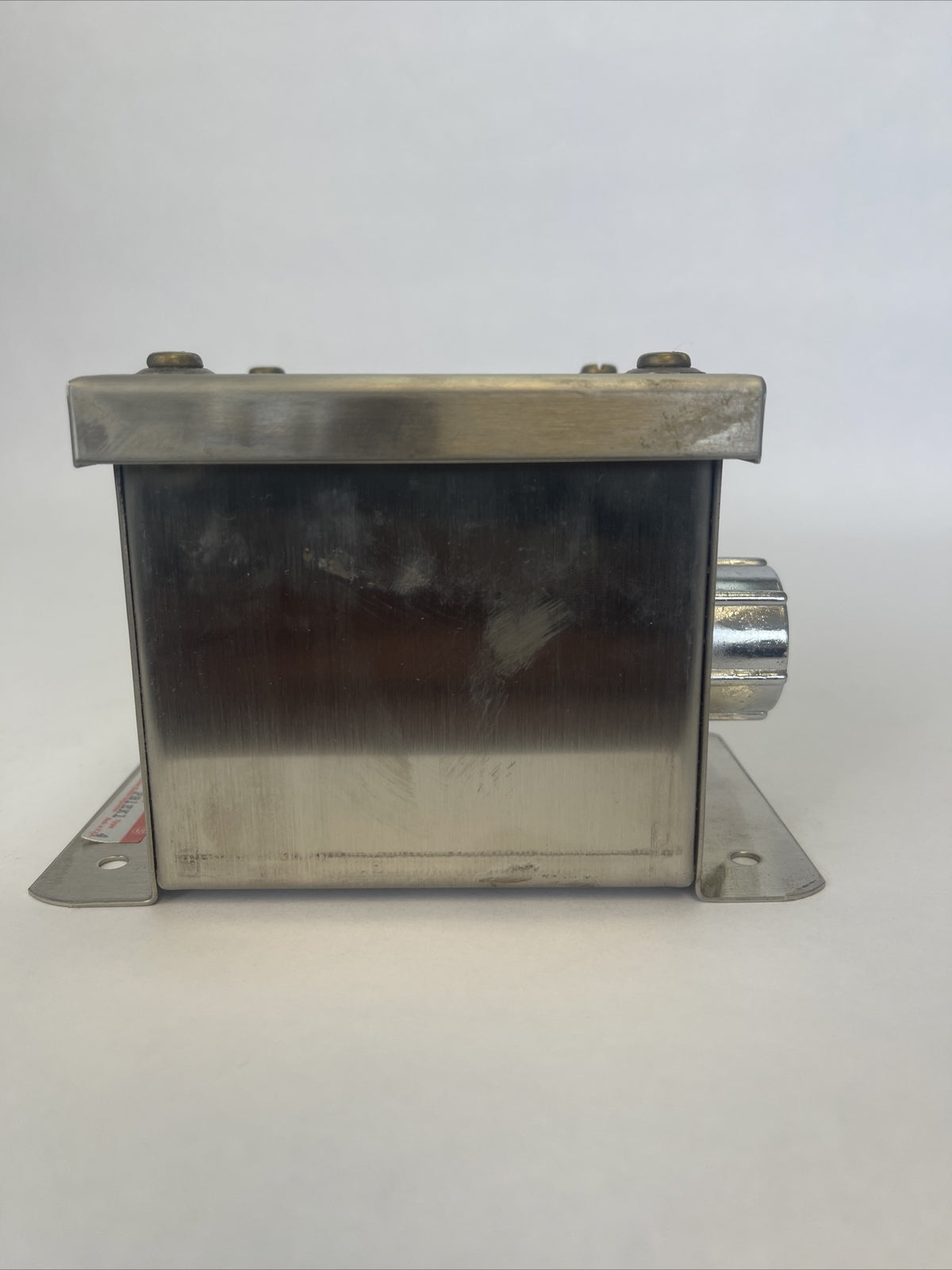 WESTINGHOUSE PB1EK1 HEAVY DUTY OIL-TITE PUSHBUTTON 1 UNIT ENCLOSURE NEMA 4