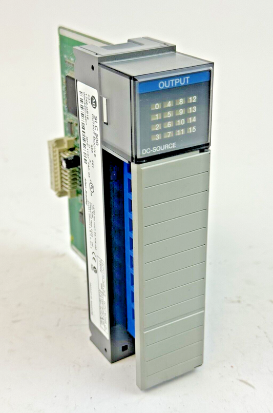 ALLEN-BRADLEY - 1746-OB16 SER. D REV. A - SLC 500 OUTPUT MODULE
