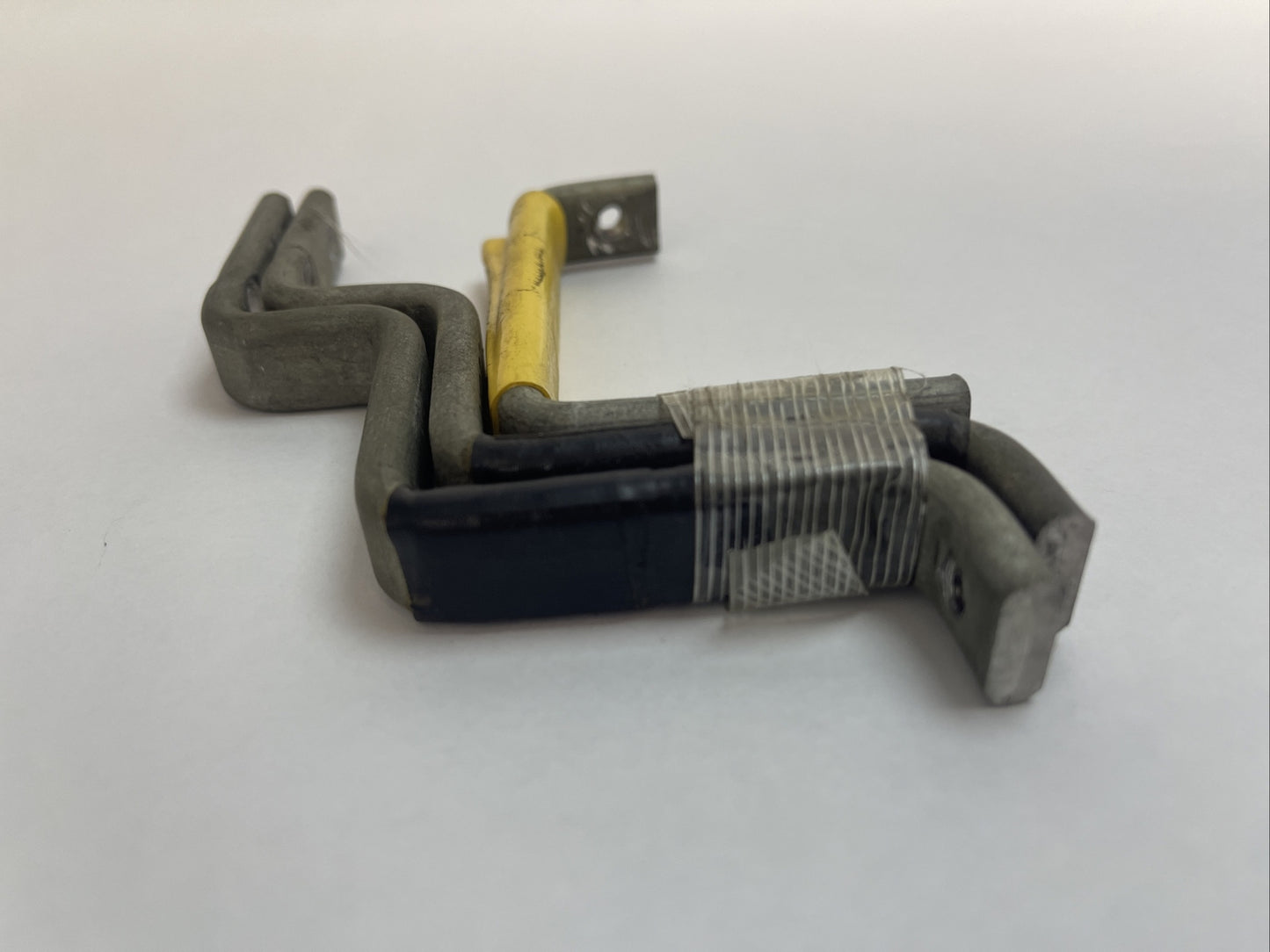 FEDERAL PACIFIC FPE KFDP3-2HOLE PANELBOARD MOUNTING HARDWARE 30/60/100A