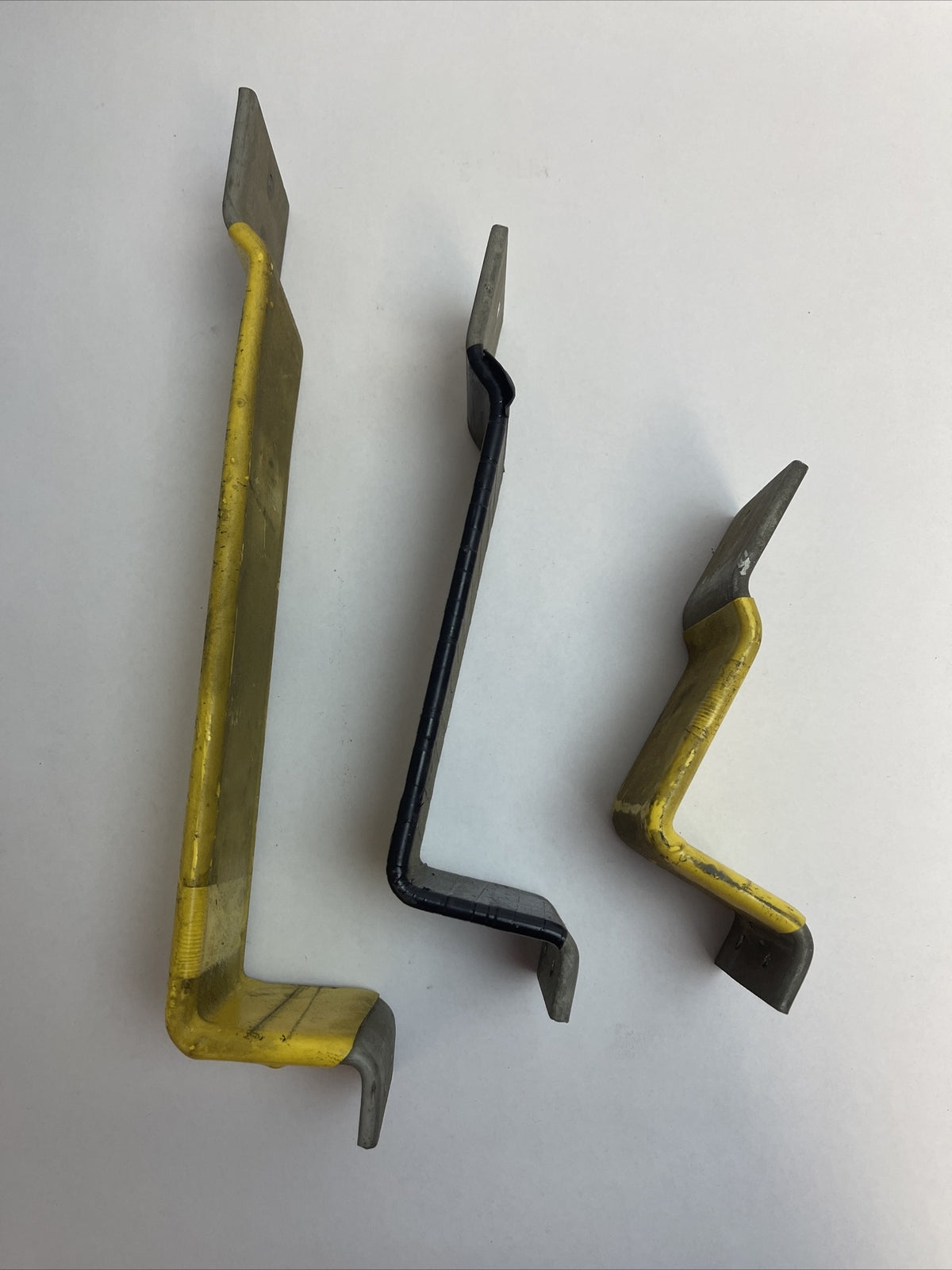 FEDERAL PACIFIC ELECTRIC KFDP46-2HOLE MOUNTING HARDWARE 400A