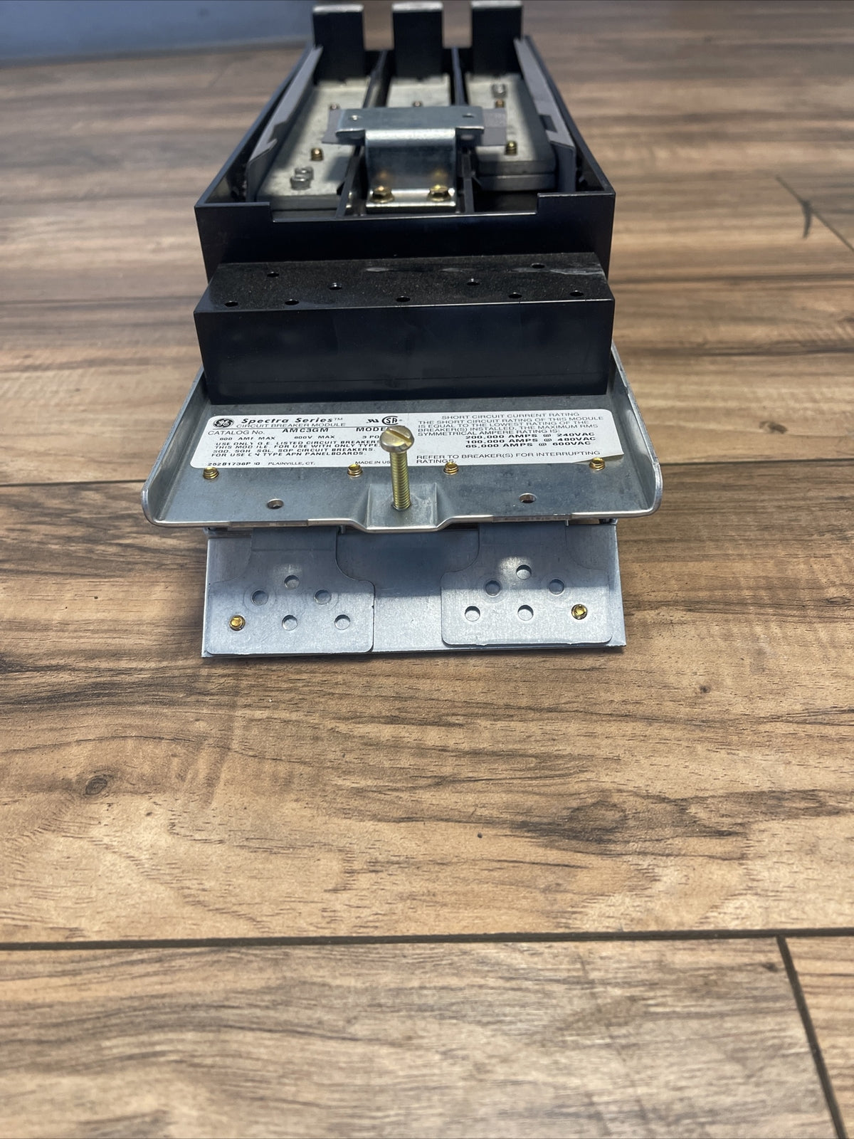 GE AMC3GM SPECTRA SERIES CIRCUIT BREAKER MODULE MODEL 1 3POLES 600AMP 600V