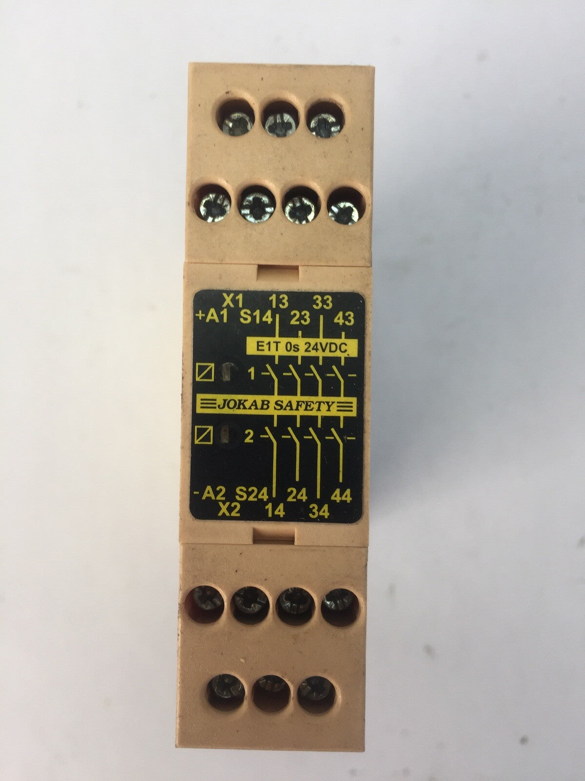 JOKAB SAETY E1T EXPANSION RELAY 6A 250V 1840VA