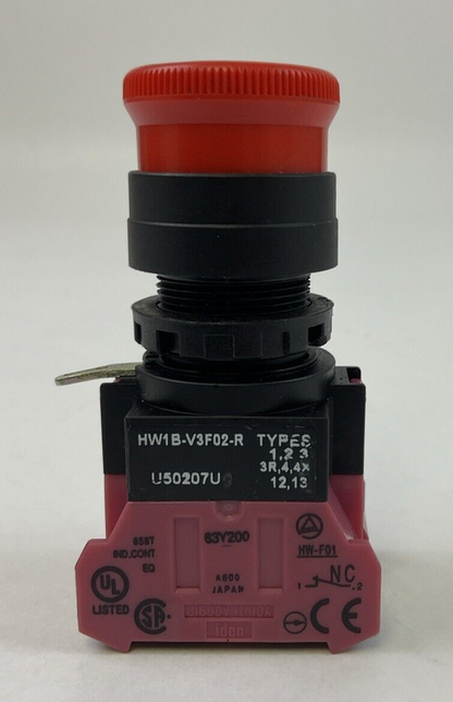 IDEC HW1B-V3F02-R TWIST LOCK PUSH BUTTON