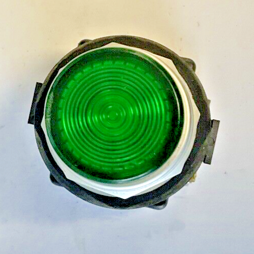 CUTLER HAMMER HT8 GREEN PUSH BUTTON 250V