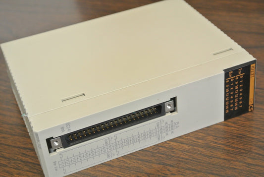 OMRON CS1W-ID231 PLC INPUT MODULE - 24VDC / 32-PT / 6mA