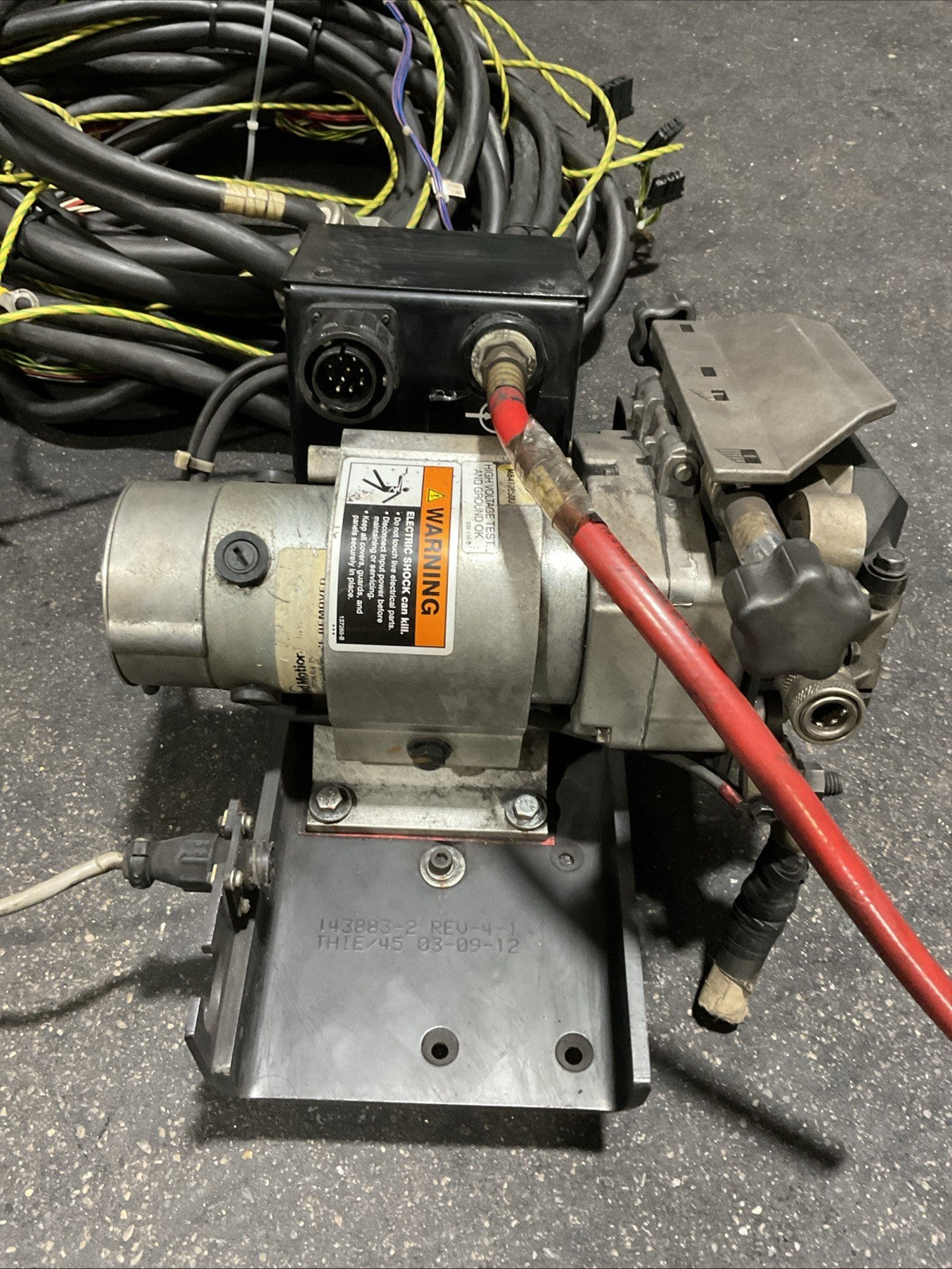 YASKAWA YR-MH00005-E10 WELDING DX100/MH5 TYPE ERDR-MH00005-B32 3PH 480V 50/60HZ