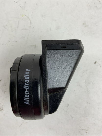 ALLEN BRADLEY 855T-BVM SER B VERTICAL MOUNT BASE BLACK