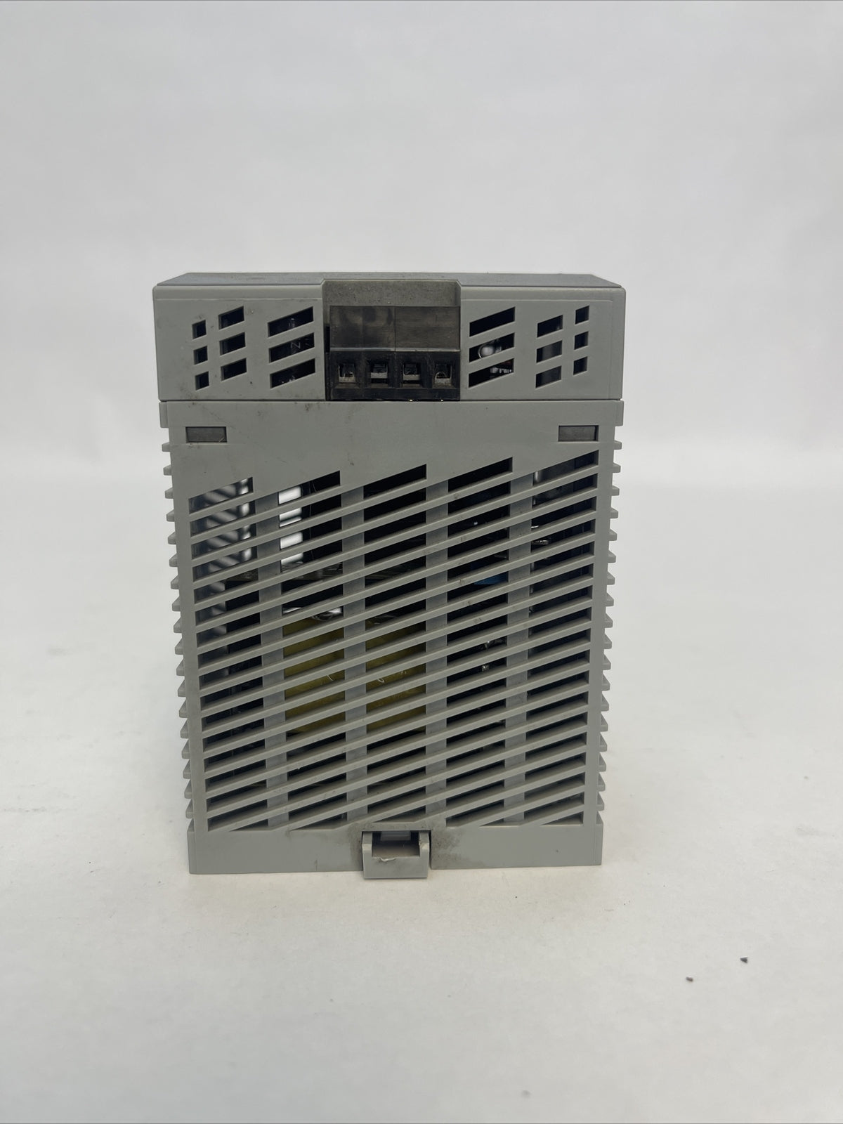 SOLA SDP 4-24-100LT CLASS 2 POWER SUPPLY OUTPUT 24VDC 3.8A INPUT 115/230VAC