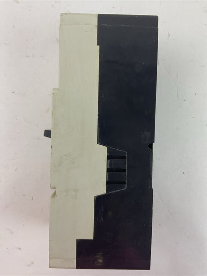 CUTLER HAMMER JDB3250C CIRCUIT BREAKER 250AMP 600VAC 3P STYLE JDB3250C JT3250T