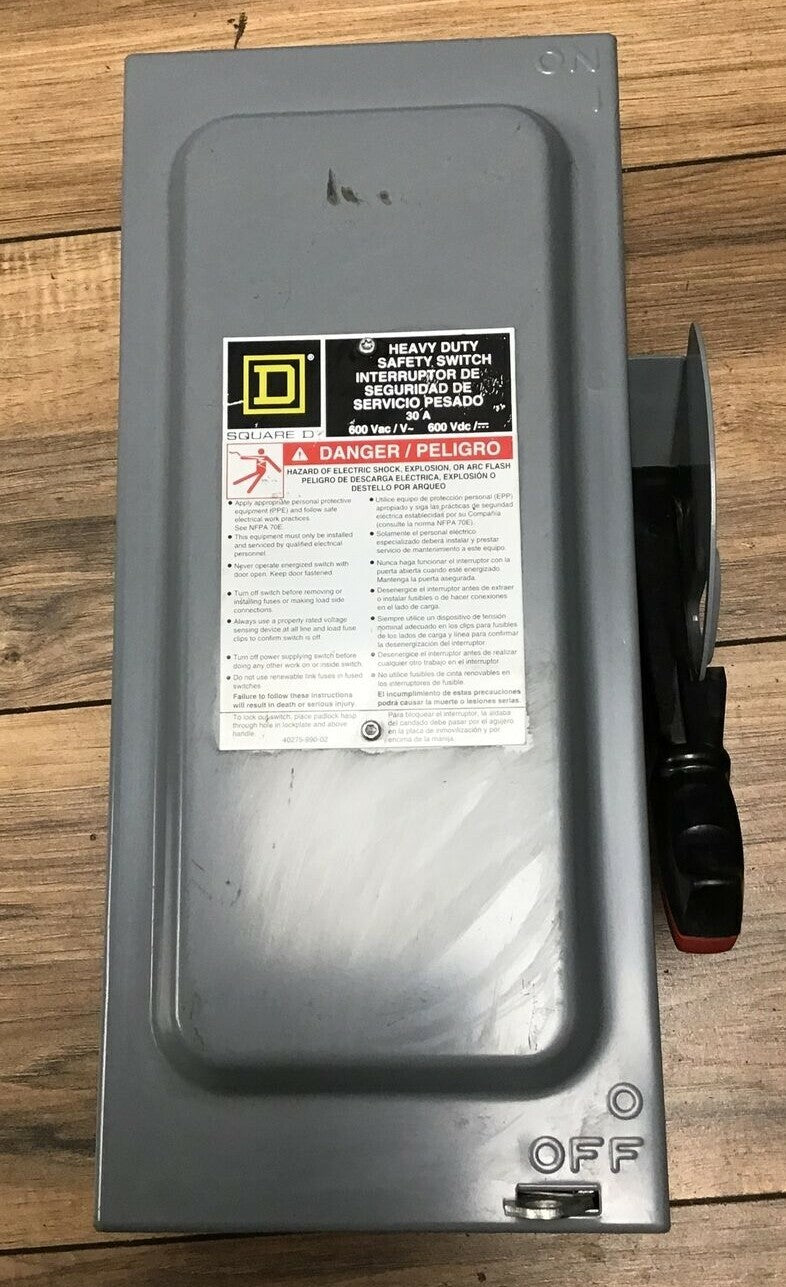 SQUARE D HU361 SER.F05 SAFETY SWITCH 30A 600VAC/DC NON FUSIBLE TYPE 1