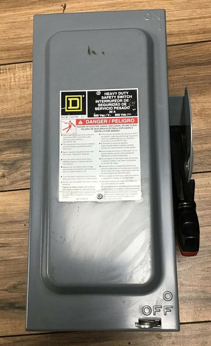 SQUARE D HU361 SER.F05 SAFETY SWITCH 30A 600VAC/DC NON FUSIBLE TYPE 1