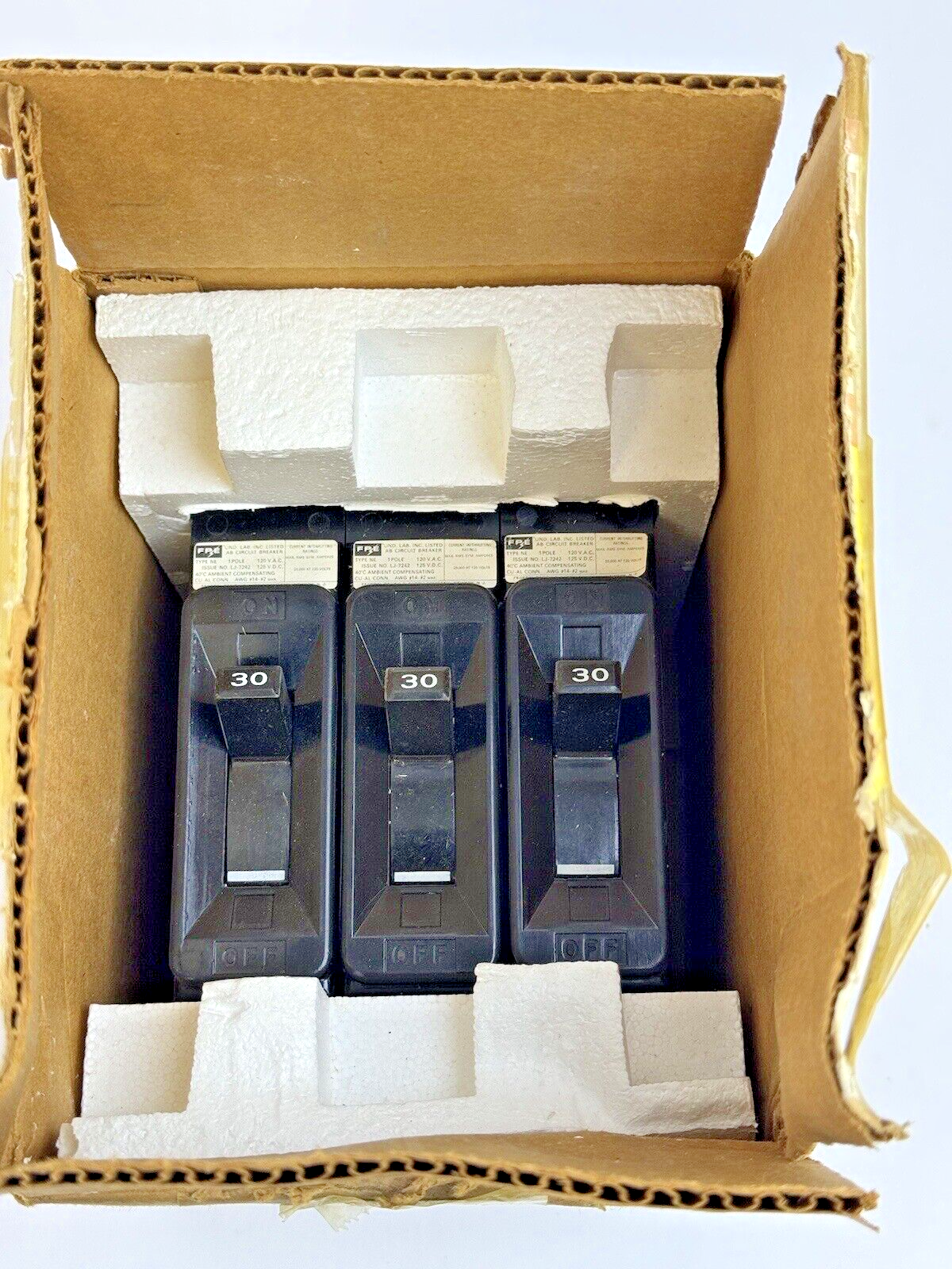 FPE *BOX OF 3* - NE113030 - CIRCUIT BREAKERS - 1 POLE/120VAC/30A, LJ-7242 - NEW