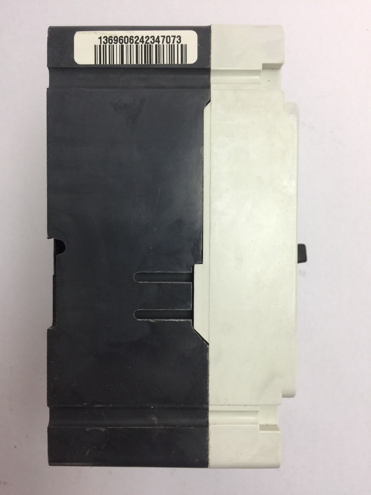 CUTLER-HAMMER HMCP003A0CJ01 MOTOR CIRCUIT PROTECTOR 600VAC 250VDC 3AMP SERIES C