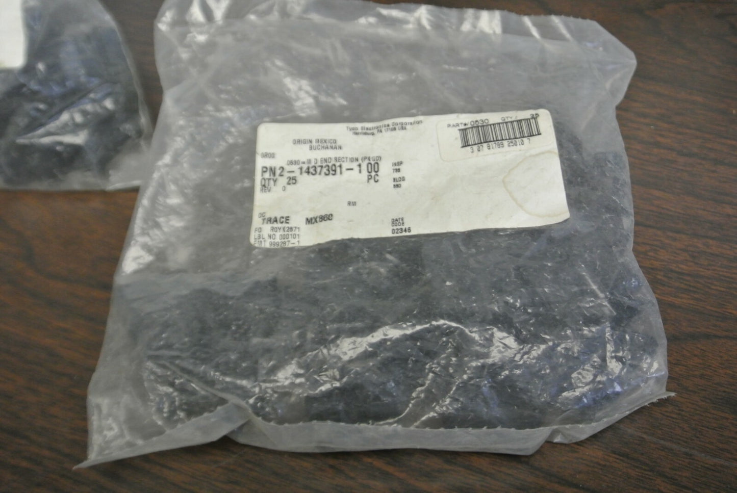 BAG of 25 / BUCHANAN 0530 / TYCO PN2-1437391-1 00 / M D END SECTION NEW SURPLUS