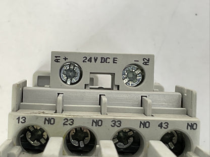 ALLEN BRADLEY 700-CF400E* SER A 600VAC COIL 24VDC CONTACTOR 100-F SER A