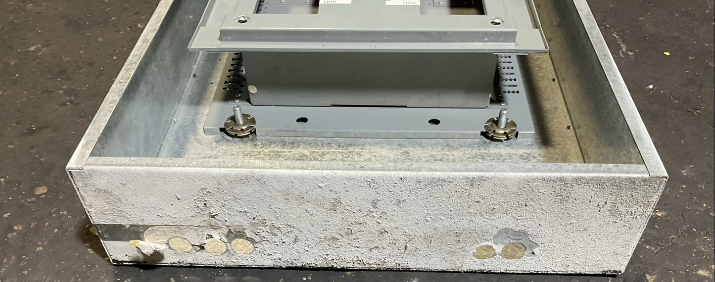 SQUARE D HC2652TS BREAKER PANELBOARD TYPE 1 SERIES E1 1452-2N 225A 250V 600VAC