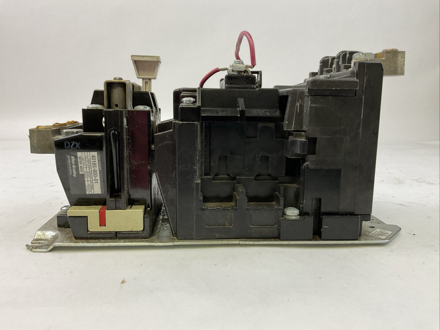 ALLEN BRADLEY 409-C38ND SER B STARTER 68A 600VAC 3PH 60HP COIL 115-120V W72 HEAT