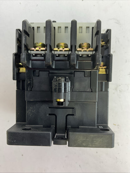 FUJI SC-N2 CONTACTOR 600VAC 30HP 60A COIL 100-110V 60HZ 100V 50HZ