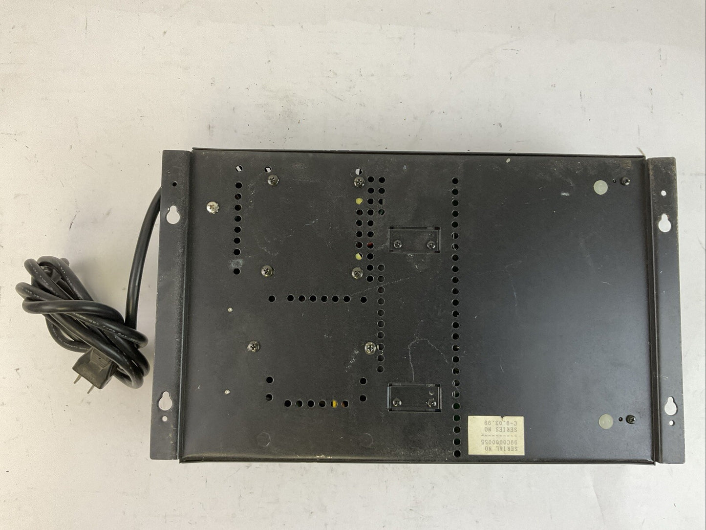 BOGEN TPU-35B 35WATT AMPLIFIER 120VAC 60HZ 0.6A 80W