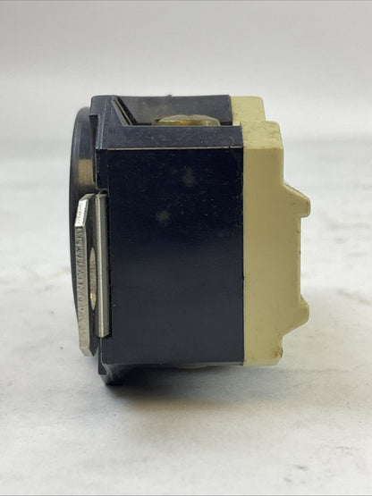 LEVITON L16-20 20A 480V RECEPTACLE