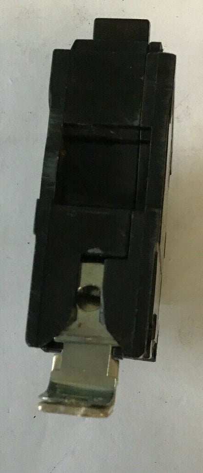GE THHQB1120 20A 1POLE CIRCUIT BREAKER***LOTOF 7***