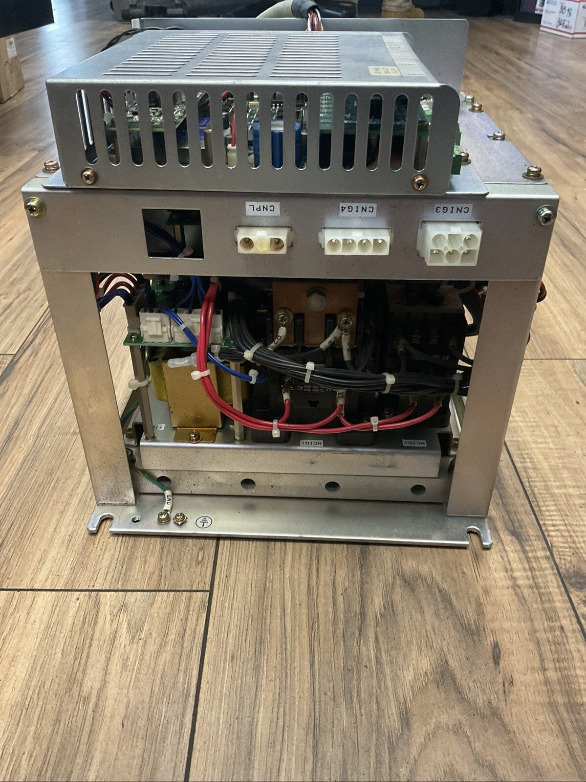 WTC W105-143A IGBT UNIT RESISTANCE INVERTER 480VAC 50/60HZ 192kVA 400A